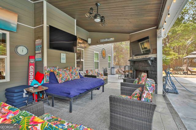 1907 Standing Rock Road, Senoia, GA 30276