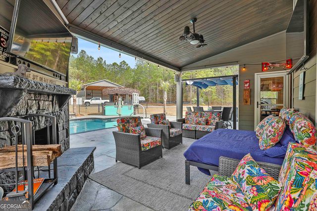 1907 Standing Rock Road, Senoia, GA 30276