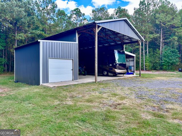 1907 Standing Rock Road, Senoia, GA 30276