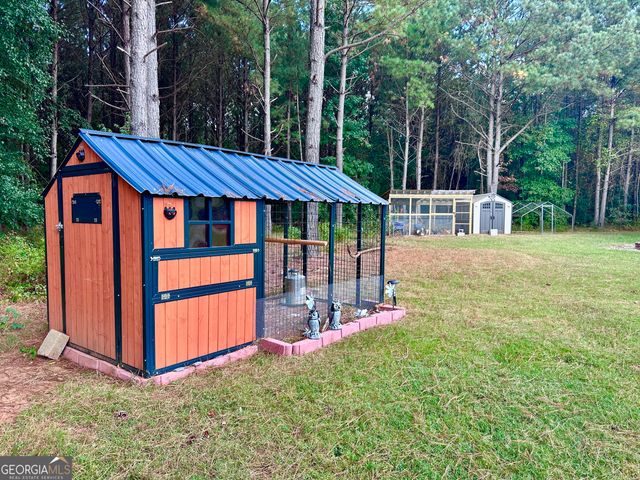 1907 Standing Rock Road, Senoia, GA 30276