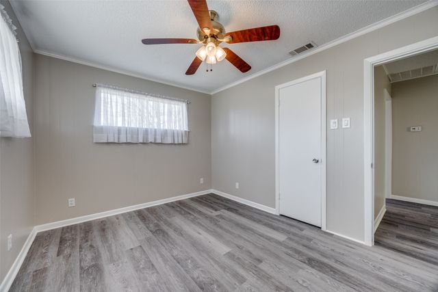 109 Churchill Lane, Pottsboro, TX 75076