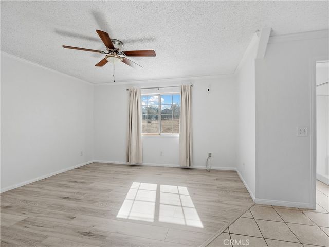 18063 Catalpa Street., Hesperia, CA 92345
