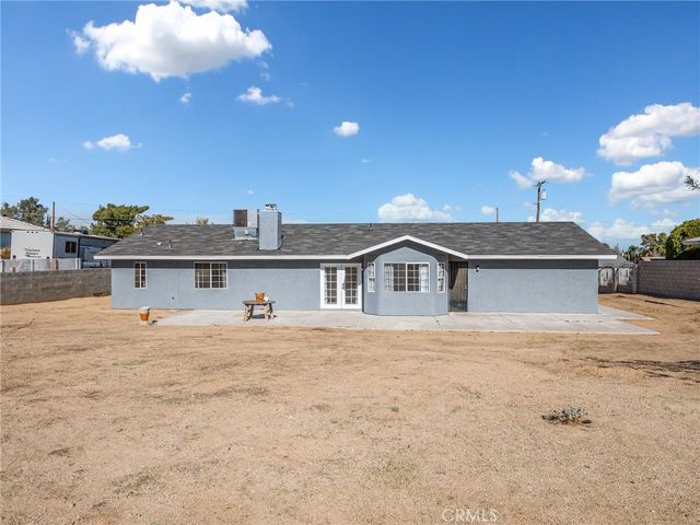 18063 Catalpa Street., Hesperia, CA 92345