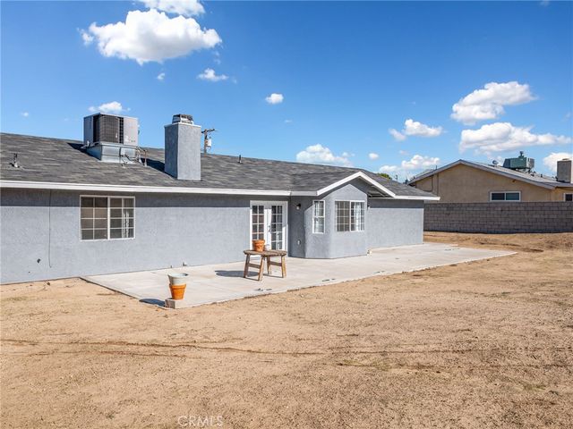 18063 Catalpa Street., Hesperia, CA 92345