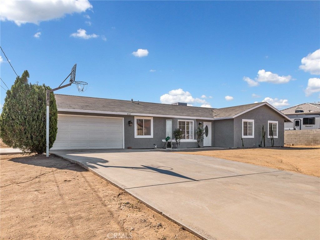 18063 Catalpa Street., Hesperia, CA 92345