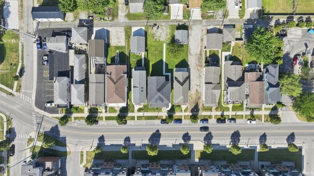1220 Fairfield Avenue, Fort Wayne, IN 46802