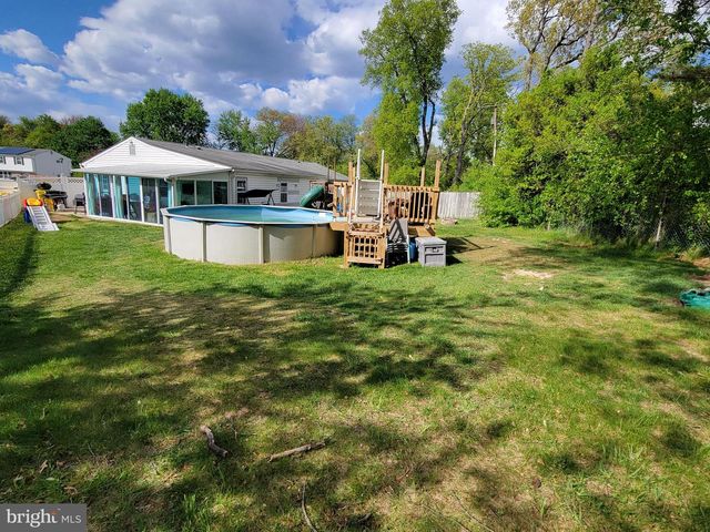 1090 NOTLEY CT, Pasadena, MD 21122