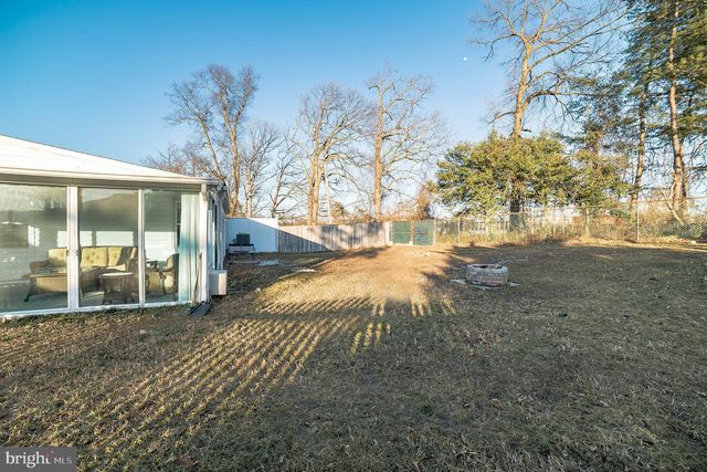 1090 NOTLEY CT, Pasadena, MD 21122
