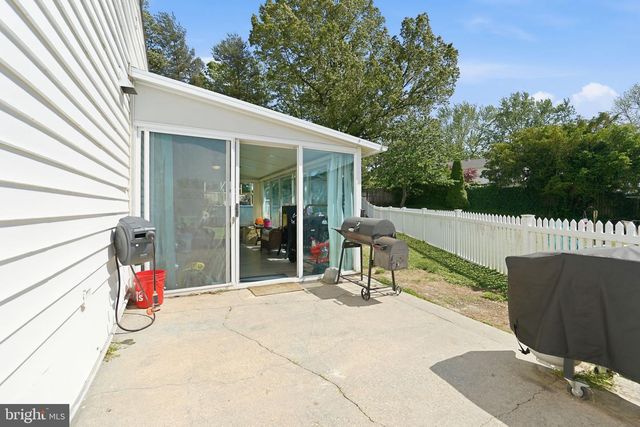 1090 NOTLEY CT, Pasadena, MD 21122