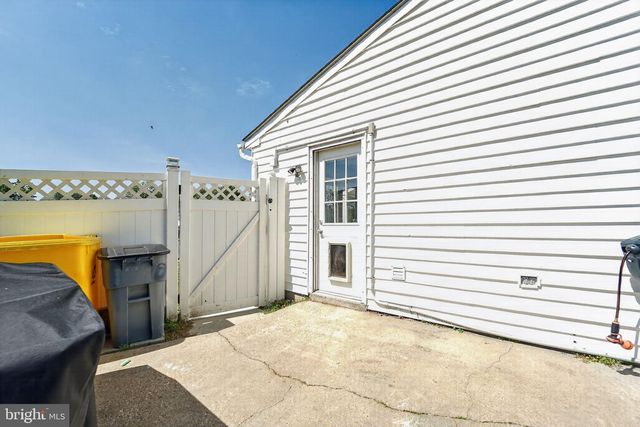 1090 NOTLEY CT, Pasadena, MD 21122