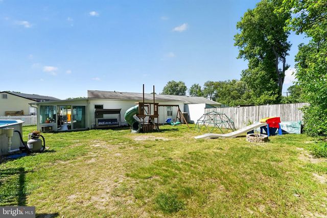 1090 NOTLEY CT, Pasadena, MD 21122
