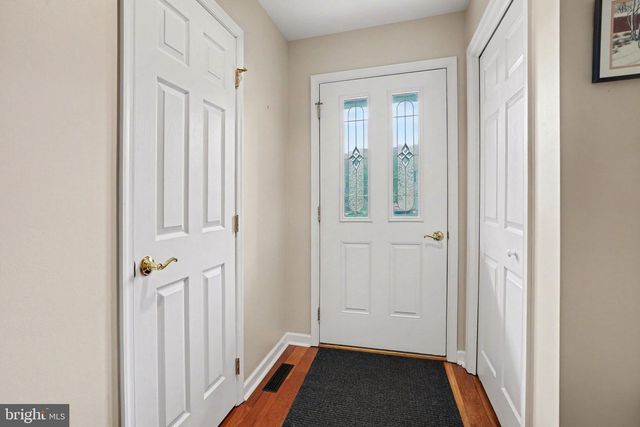 4086 DARIUS DR, Enola, PA 17025