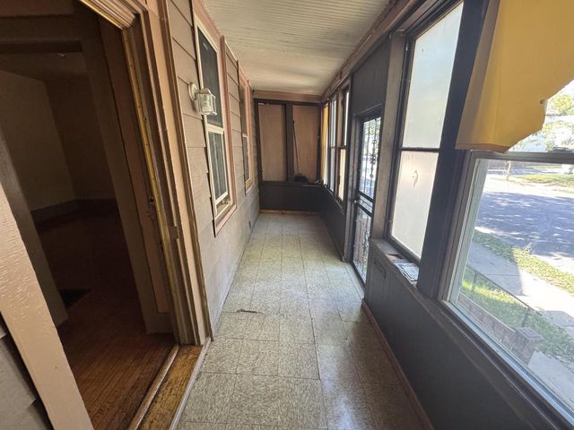 207 E Burleigh STREET E, Milwaukee, WI 53212