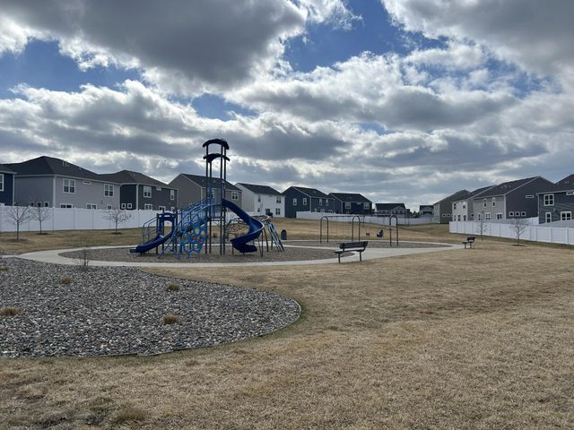 6307 Highland Hills Avenue S, Cottage Grove, MN 55016