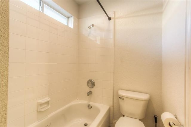 3200 Riverwood Drive, Fort Worth, TX 76116