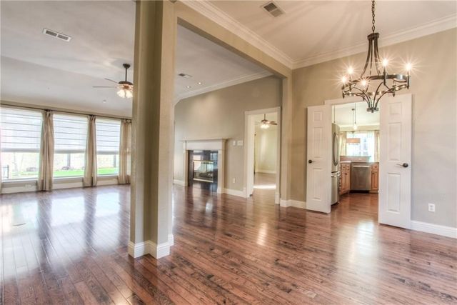 3200 Riverwood Drive, Fort Worth, TX 76116