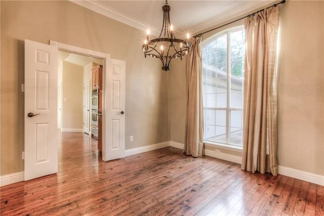 3200 Riverwood Drive, Fort Worth, TX 76116