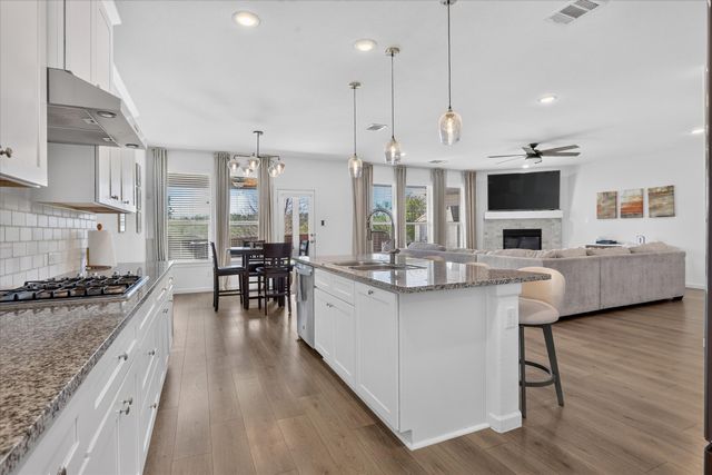 1001 Coralberry, Northlake, TX 76226
