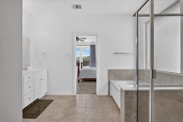 1001 Coralberry, Northlake, TX 76226
