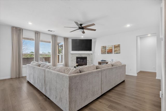1001 Coralberry, Northlake, TX 76226
