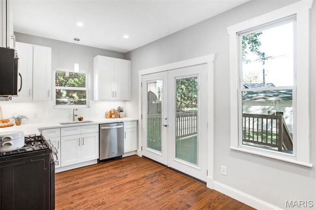 6953 Arthur Avenue, St Louis, MO 63139