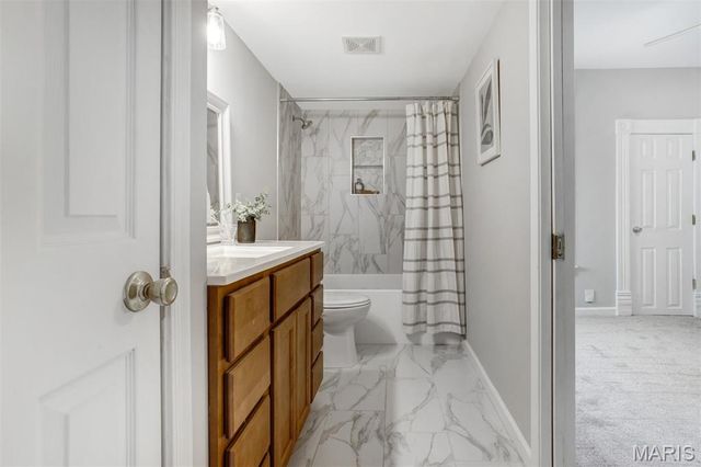 6953 Arthur Avenue, St Louis, MO 63139