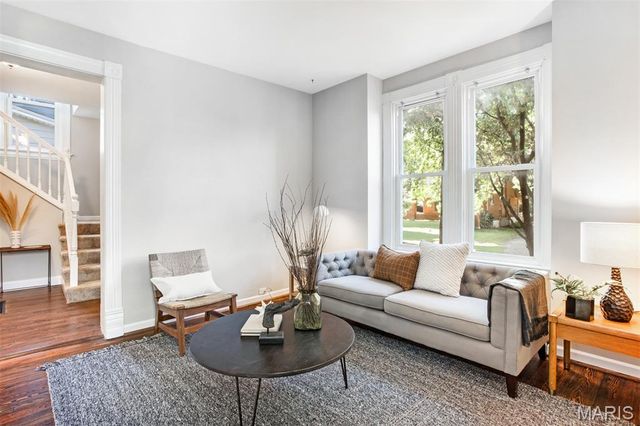 6953 Arthur Avenue, St Louis, MO 63139