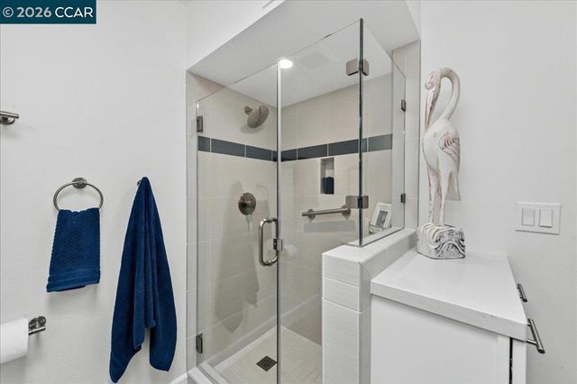 1217 Leisure Ln 5, Walnut Creek, CA 94595