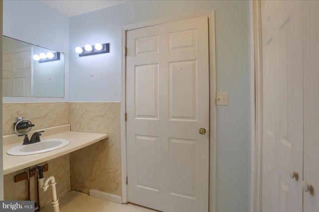 1712 SHEEPFORD RD, Mechanicsburg, PA 17055