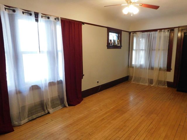 4058 N 7th STREET, Milwaukee, WI 53209