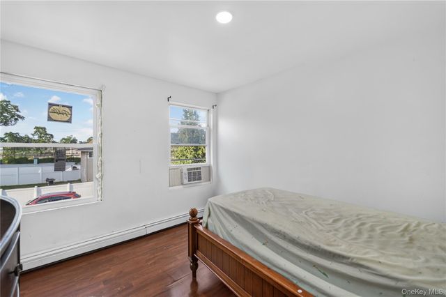 139 Smith Street, Amityville, NY 11701