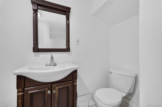 139 Smith Street, Amityville, NY 11701