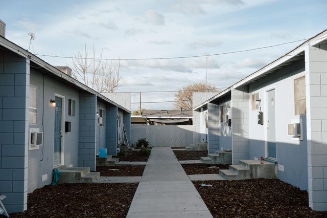 282 W Date Avenue, Porterville, CA 93257