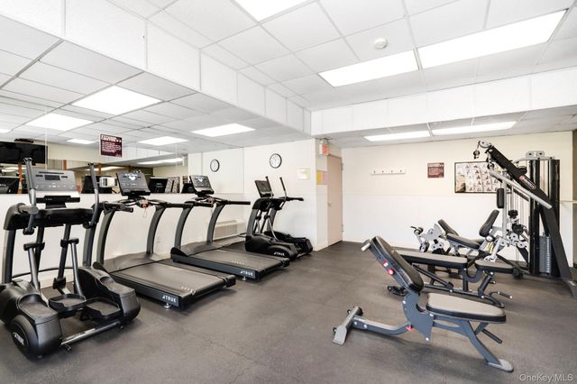 200 High Point Drive 214, Hartsdale, NY 10530
