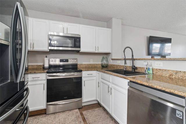 1507 Wavecrest Drive, Glenn Heights, TX 75154