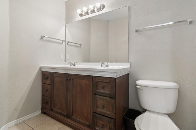 1507 Wavecrest Drive, Glenn Heights, TX 75154