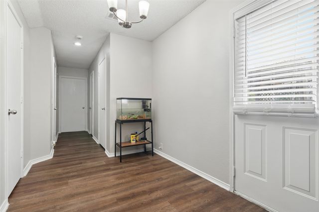 1507 Wavecrest Drive, Glenn Heights, TX 75154