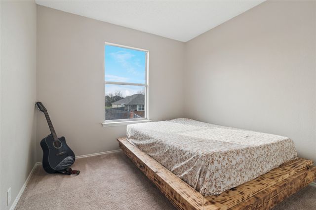 1507 Wavecrest Drive, Glenn Heights, TX 75154