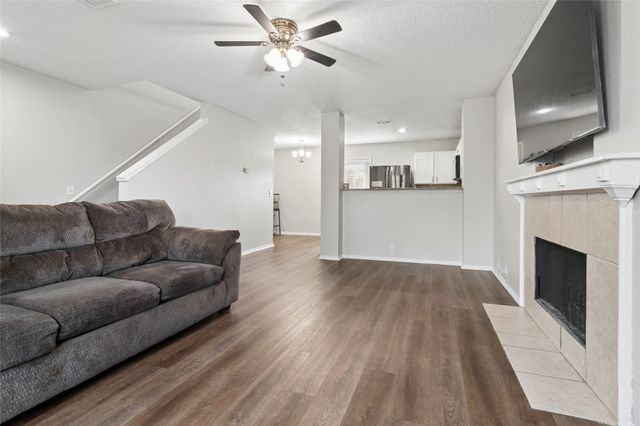 1507 Wavecrest Drive, Glenn Heights, TX 75154