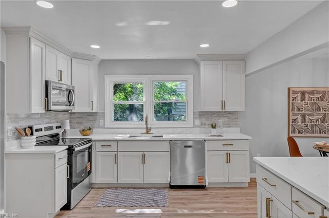 1226 Penniman RD, Williamsburg, VA 23185