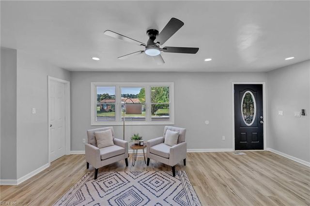 1226 Penniman RD, Williamsburg, VA 23185