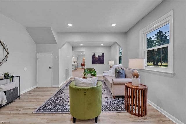1226 Penniman RD, Williamsburg, VA 23185