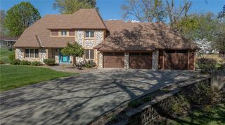 2006 E Norma Court, Excelsior Springs, MO 64024