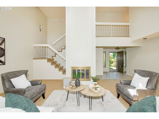 9 BRITTEN Ct, Lake Oswego, OR 97035