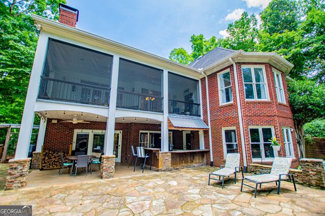 150 Laurel Lakes Drive, Carrollton, GA 30116