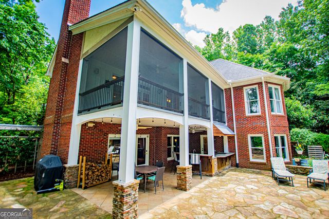 150 Laurel Lakes Drive, Carrollton, GA 30116