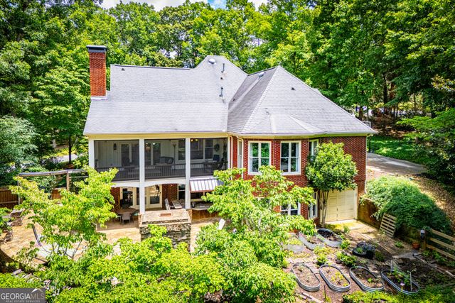 150 Laurel Lakes Drive, Carrollton, GA 30116