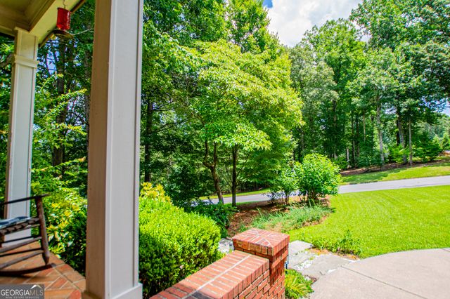 150 Laurel Lakes Drive, Carrollton, GA 30116