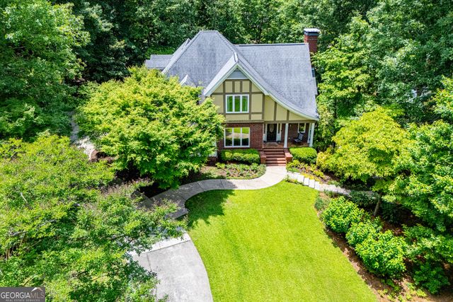 150 Laurel Lakes Drive, Carrollton, GA 30116
