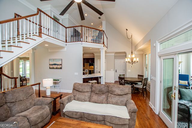 150 Laurel Lakes Drive, Carrollton, GA 30116